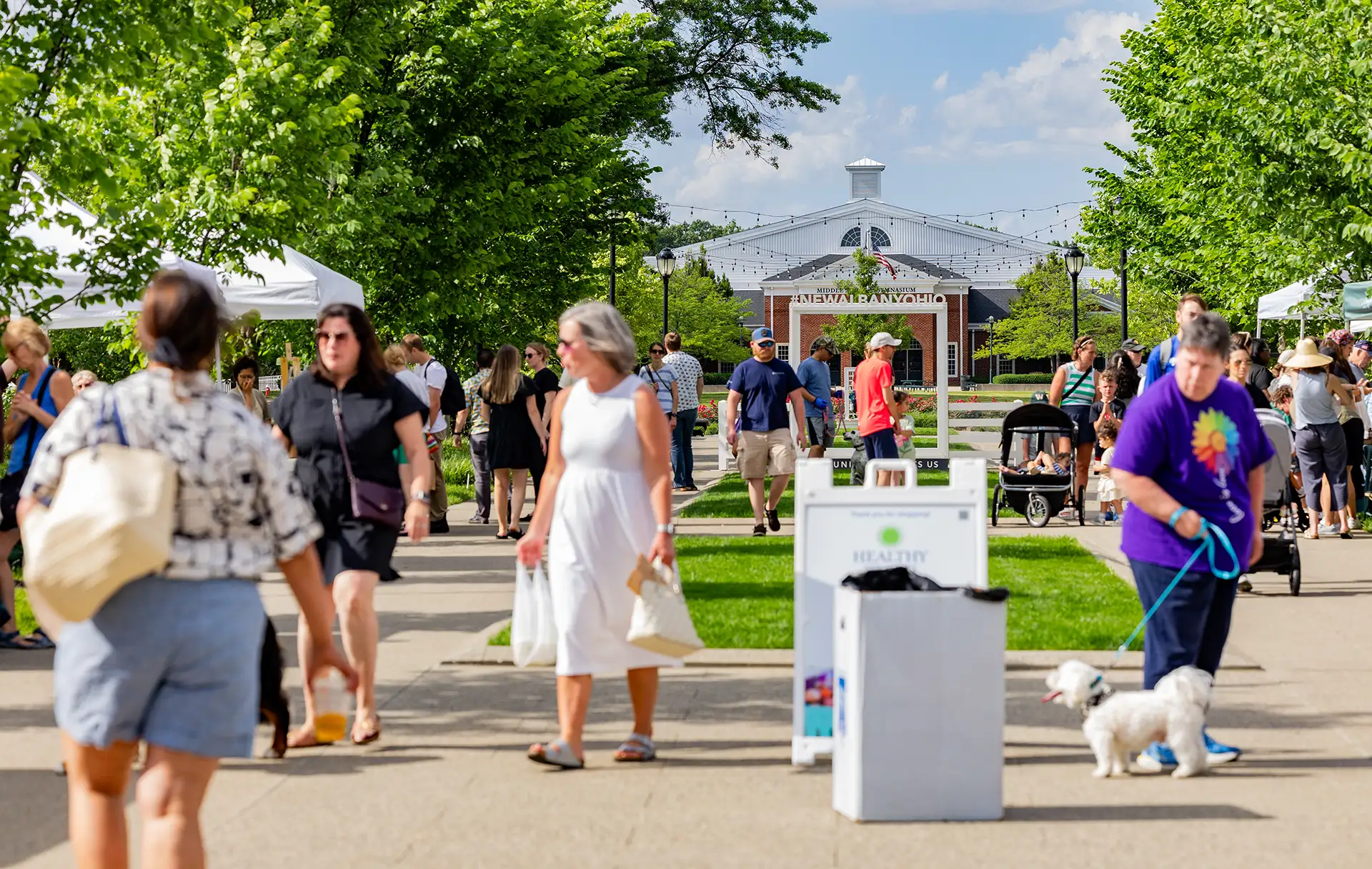 The New Albany farmers market on a summer afternoon